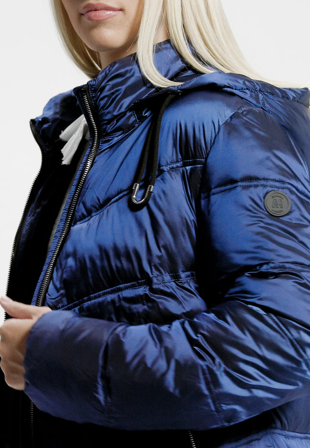 Blau